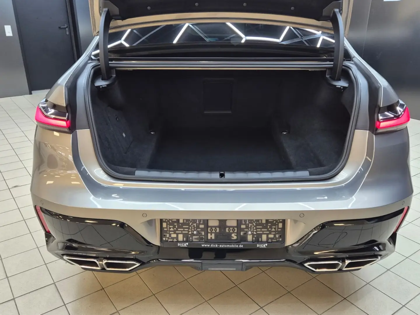 M760 e xDrive M Sport VIRTU MEMO PROF MASAGE 360