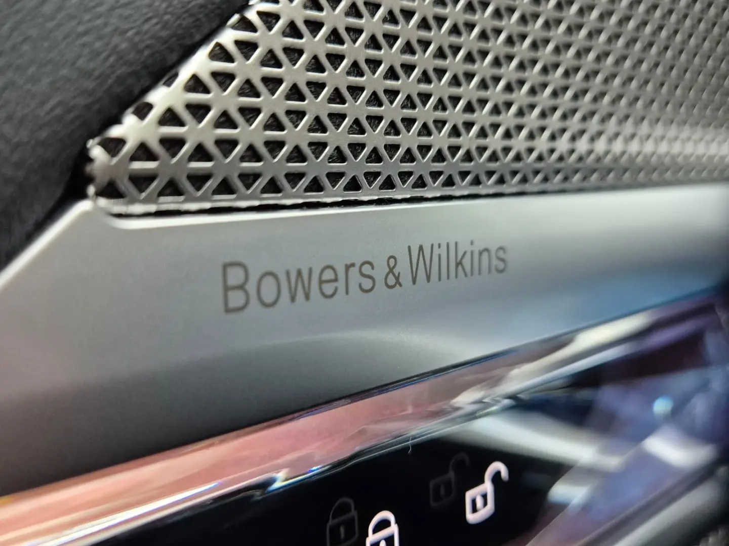 M760 e xDrive M Sport VIRTU MEMO PROF MASAGE 360