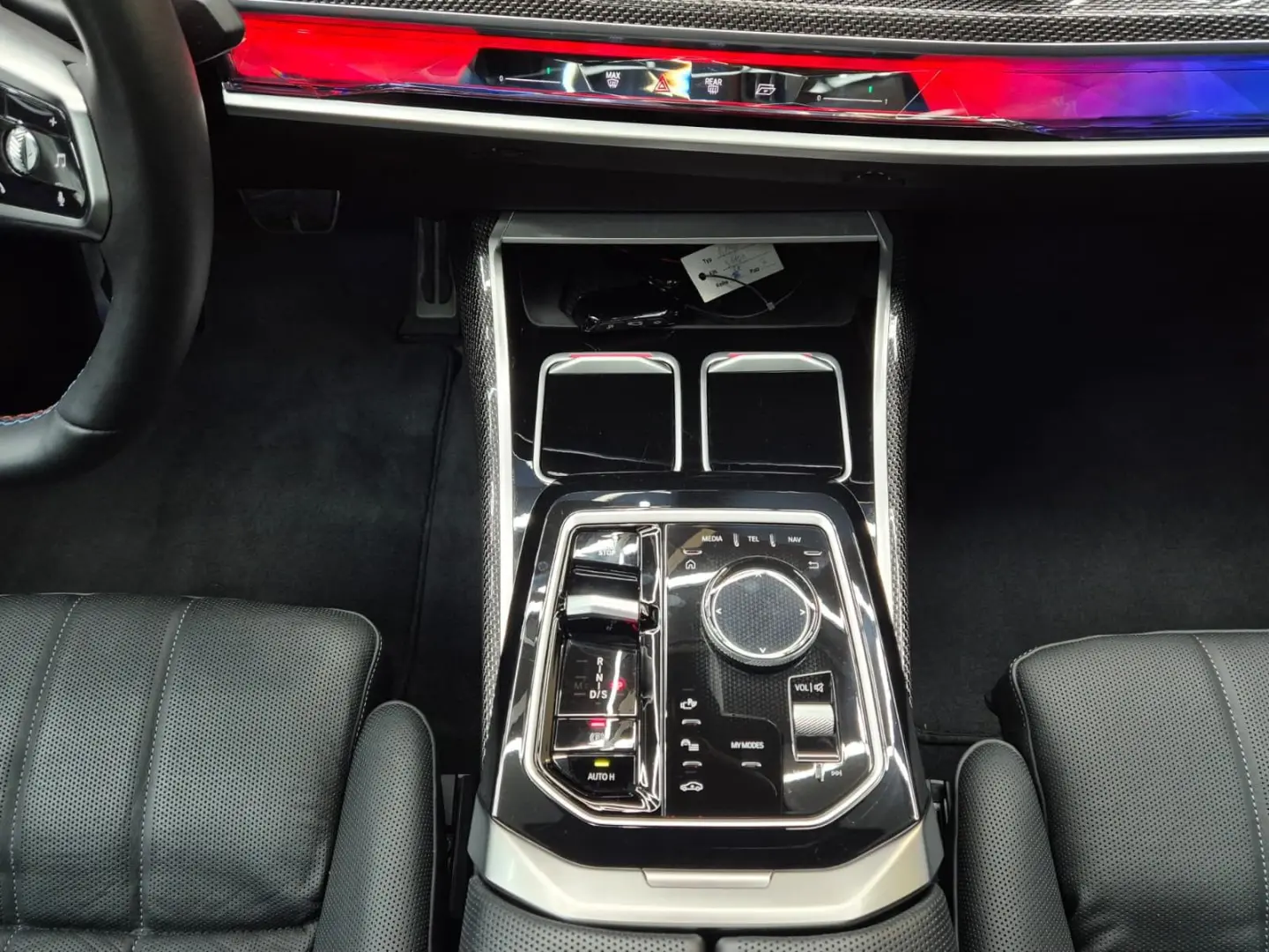 M760 e xDrive M Sport VIRTU MEMO PROF MASAGE 360