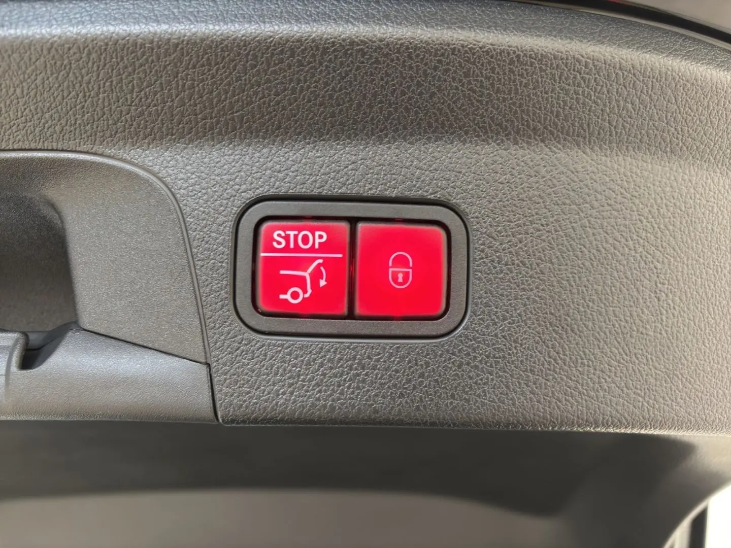 GLE 63 AMG S 4M  PERF.ABGAS&LENKR NIGHT AHK PANO