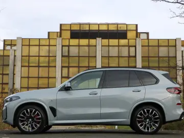 X5 30d xDrive M Sport Pro FACELIFT Luftfederung