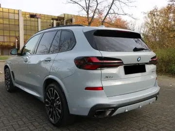 X5 30d xDrive M Sport Pro FACELIFT Luftfederung