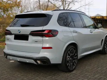 X5 30d xDrive M Sport Pro FACELIFT Luftfederung