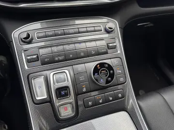 SANTA FE 1.6 Plugin-Hybrid 4WD Prime  PANO AHK