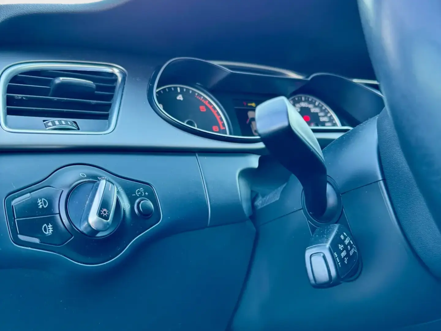 Audi A4 2.0 TDI Ultra Keyless Bi-Xenon Euro 6