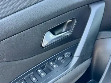 Peugeot 308 1.5 HDi 130 cp i-Cokpit GARANTIE