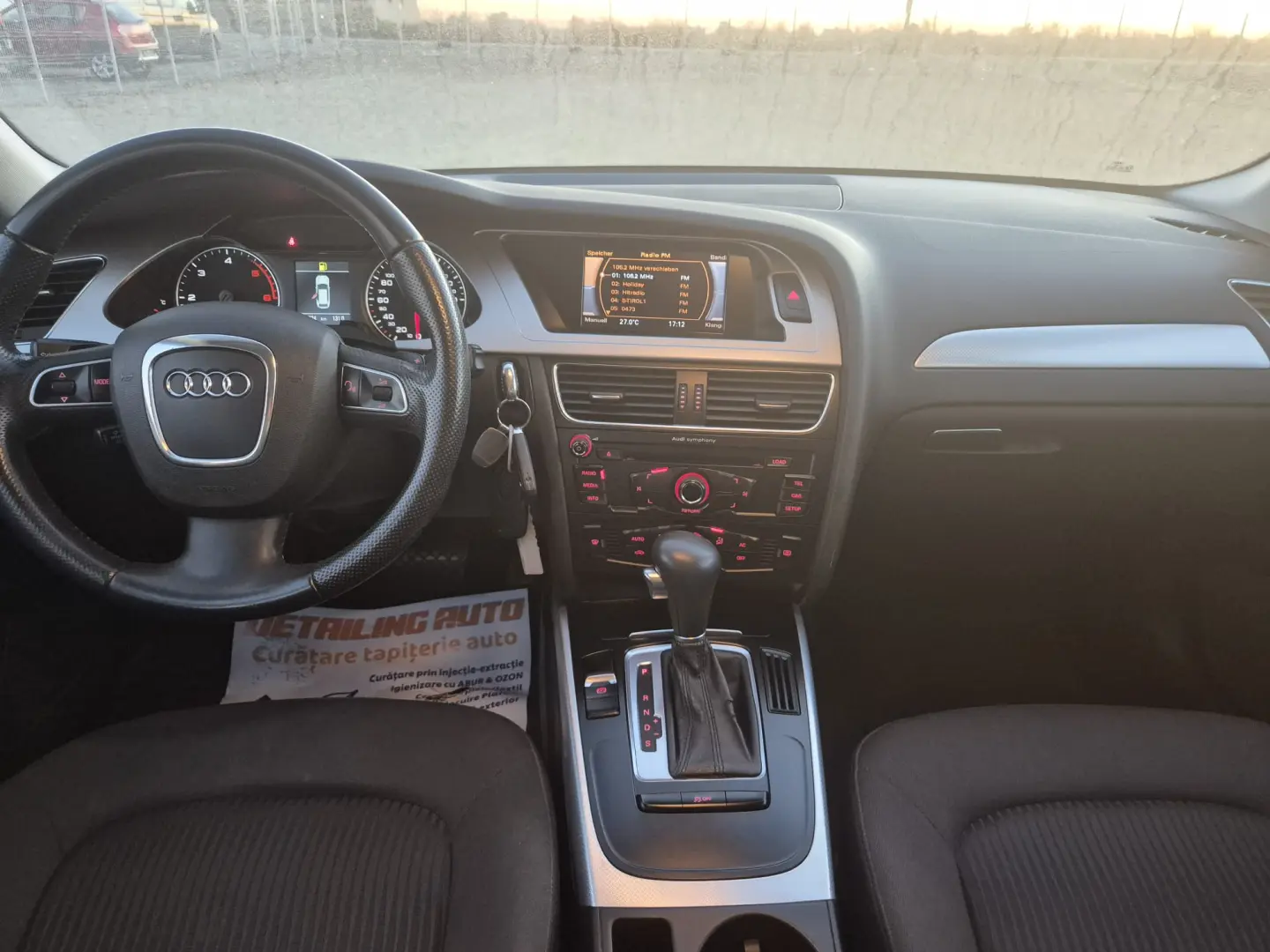 Audi A 4   2012  2.0 diesel  automat