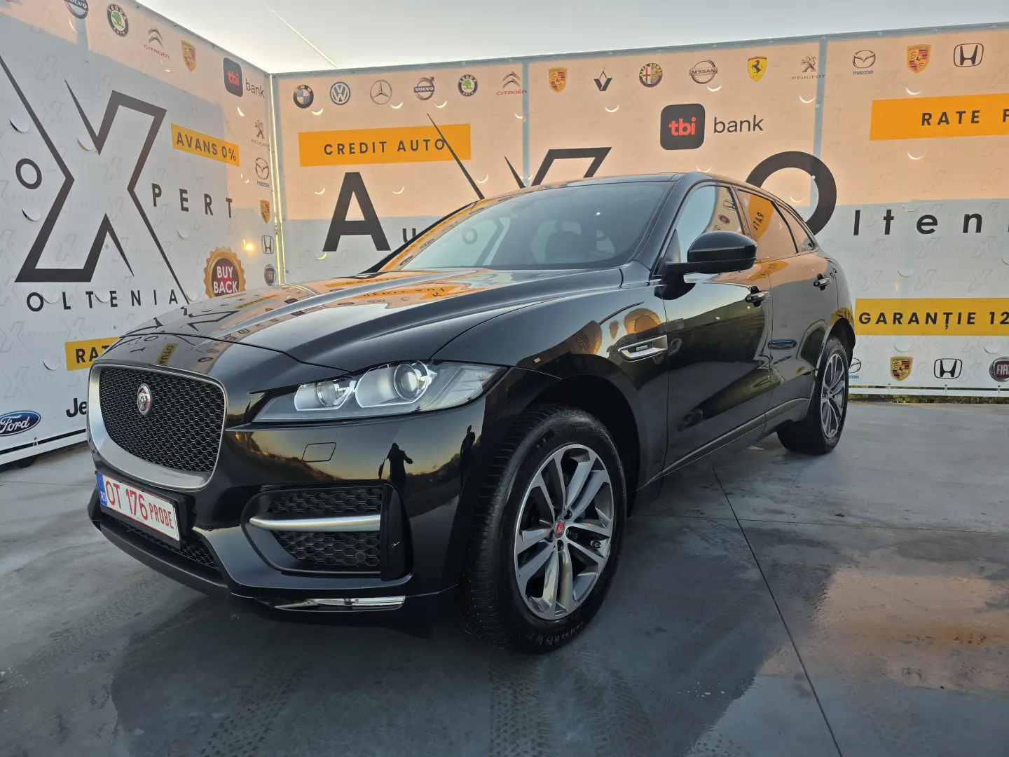 Jaguar F-Pace 2.0d R-Sport AWD – 180 CP   2019   Euro 6