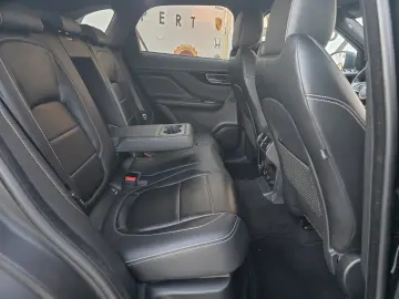 Jaguar F-Pace 2.0d R-Sport AWD – 180 CP   2019   Euro 6