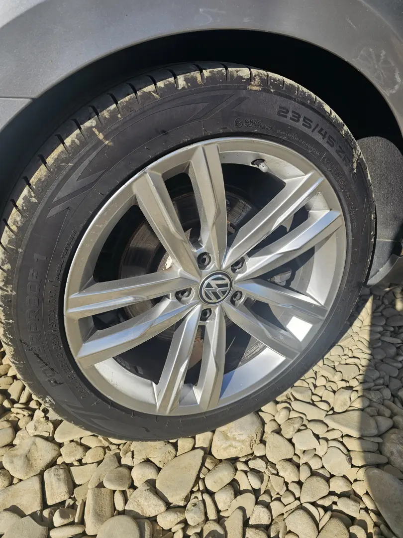 Volkswagen  Passat  B8  2015 2.0 diesel automată