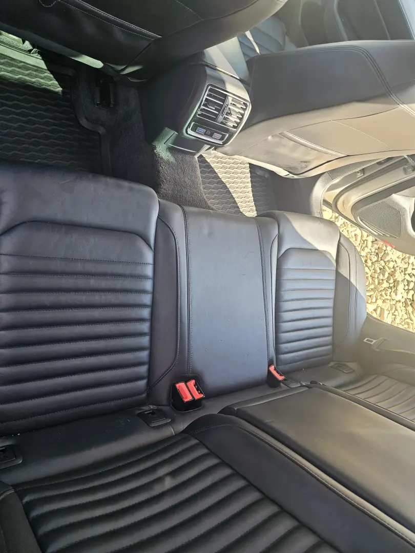Volkswagen  Passat  B8  2015 2.0 diesel automată