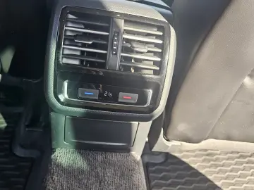 Volkswagen  Passat  B8  2015 2.0 diesel automată