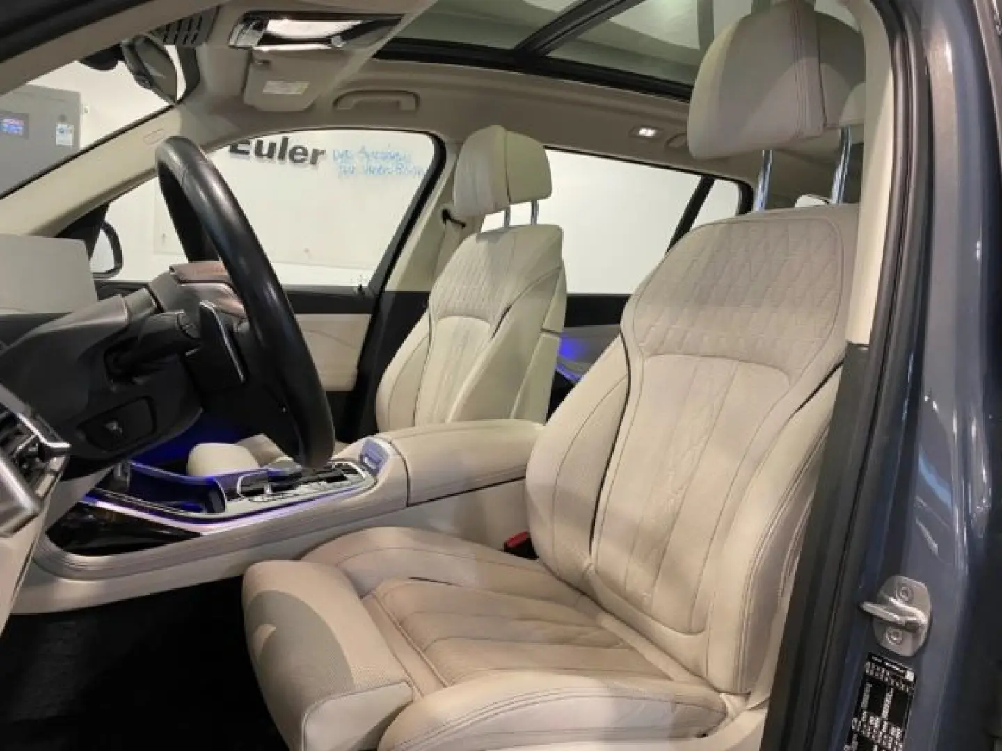 X7 xDrive 40d HUD StandHZG AHK Pano Navi Leder H