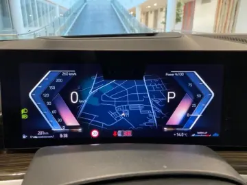 X7 xDrive 40d HUD StandHZG AHK Pano Navi Leder H