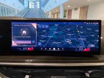 X7 xDrive 40d HUD StandHZG AHK Pano Navi Leder H