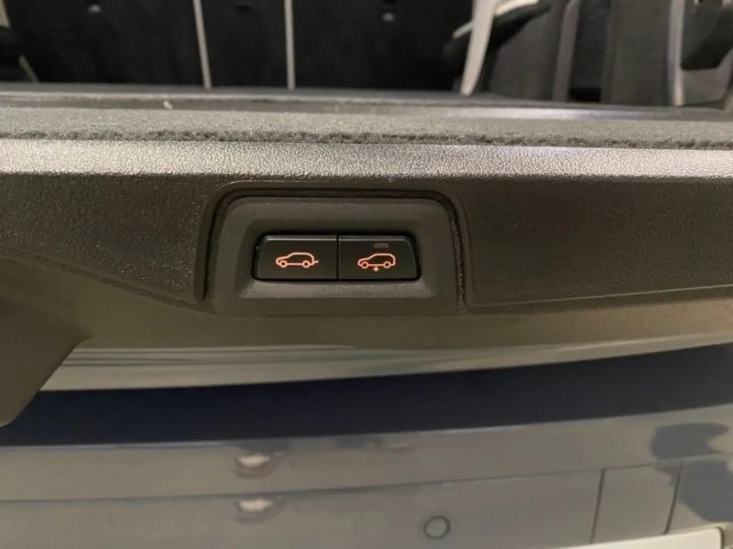 X7 xDrive 40d HUD StandHZG AHK Pano Navi Leder H