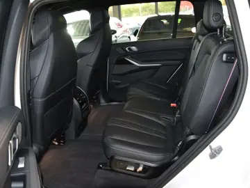 X7 xDrive 40i M Sport AHK Pano Standh. Softcl.