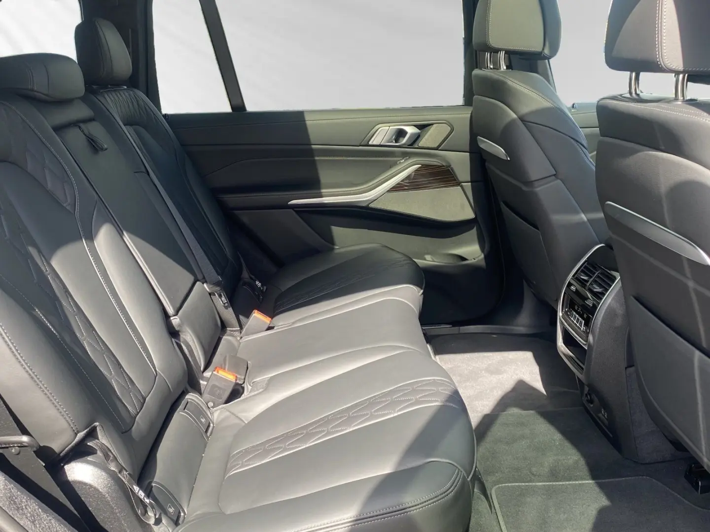 X7 xDrive40d  € 1.190 Zubehörbonus M Sport AHK