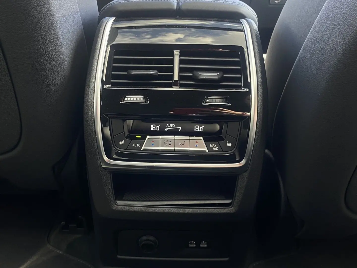 X7 xDrive40d  € 1.190 Zubehörbonus M Sport AHK