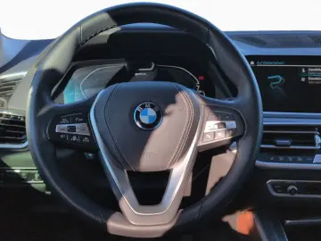 X5 xDrive 45e xLine Pano AHK Laser St&Go HUD 20