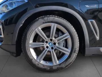 X5 xDrive 45e xLine Pano AHK Laser St&Go HUD 20