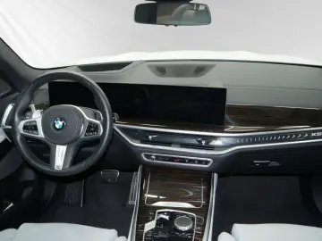 X5 xDrive30d  € 1.190 Zubehörbonus M Sport AHK