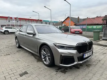 BMW 730