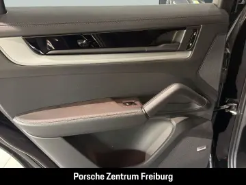 Cayenne E-Hybrid HA-Lenkung iInnoDrive 21-Zoll