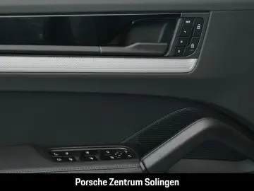 Cayenne E-Hybrid AHK INNO 22'' HD BOSE