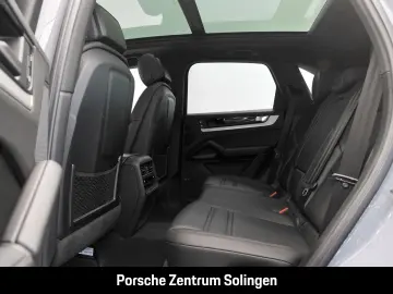 Cayenne E-Hybrid AHK INNO 22'' HD BOSE