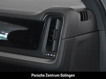 Cayenne E-Hybrid AHK INNO 22'' HD BOSE