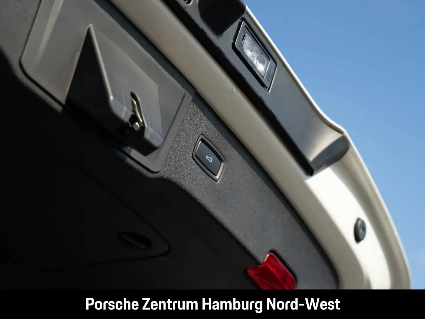 Cayenne E-Hybrid PASM Pano BOSE 21-Zoll 360