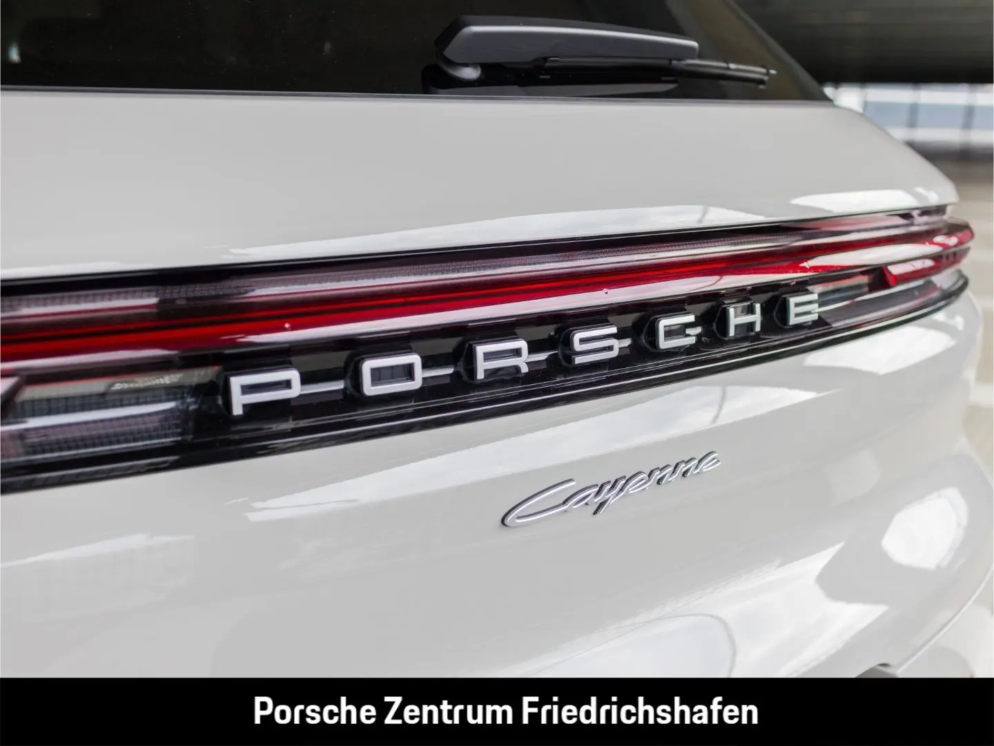 Cayenne E-Hybrid BOSE LED-Matrix Panoramadach