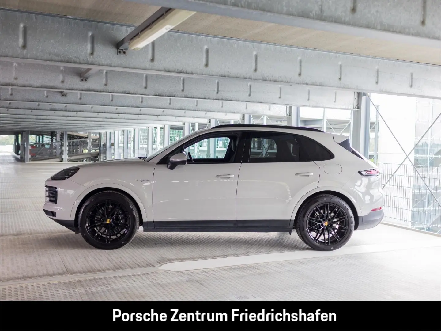 Cayenne E-Hybrid BOSE LED-Matrix Panoramadach