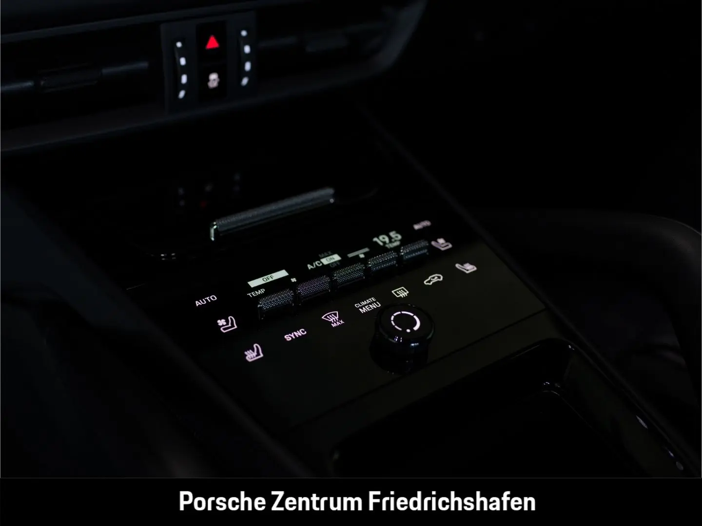 Cayenne E-Hybrid BOSE LED-Matrix Panoramadach