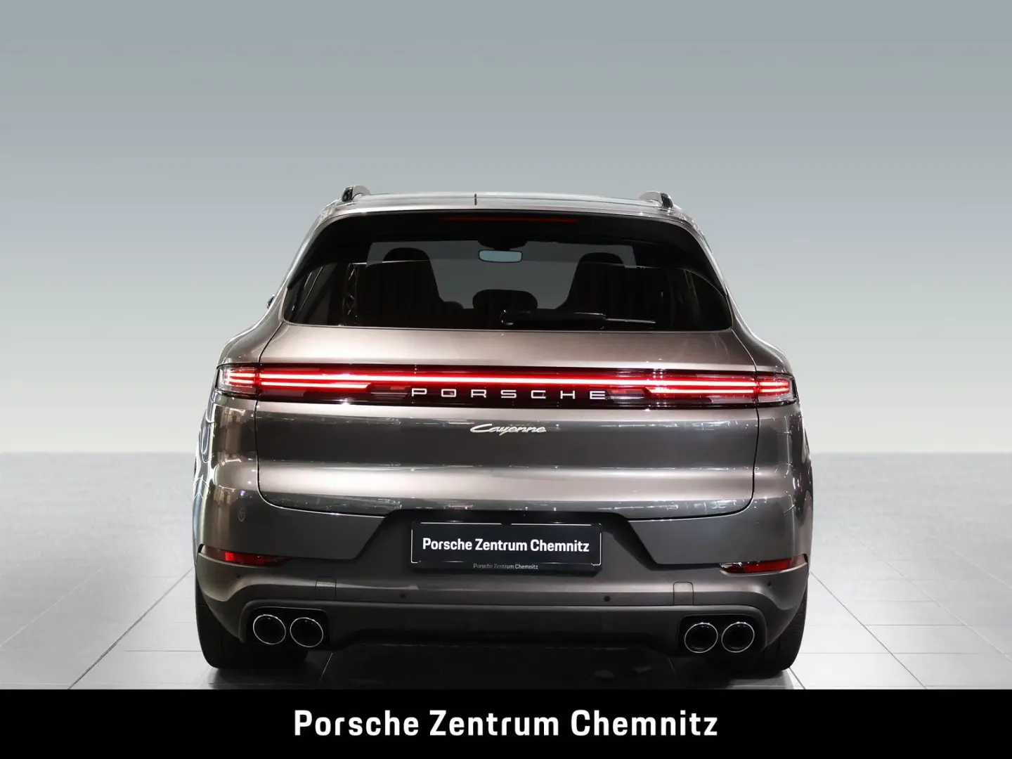 Cayenne E-Hybrid Sportabgas;Luft;BOSE;AHZV