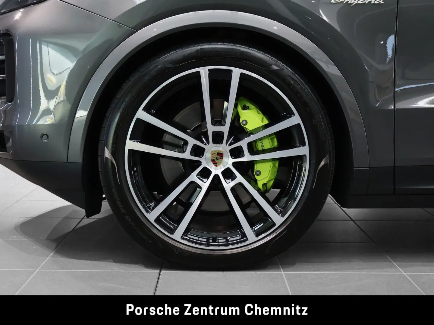 Cayenne E-Hybrid Sportabgas;Luft;BOSE;AHZV