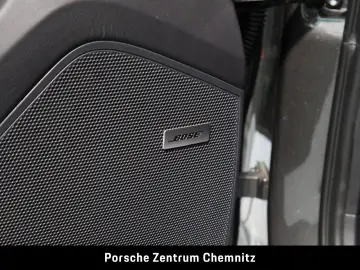 Cayenne E-Hybrid Sportabgas;Luft;BOSE;AHZV