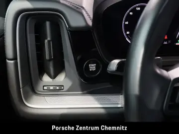 Cayenne E-Hybrid Sportabgas;Luft;BOSE;AHZV