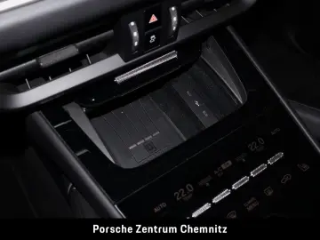 Cayenne E-Hybrid Sportabgas;Luft;BOSE;AHZV