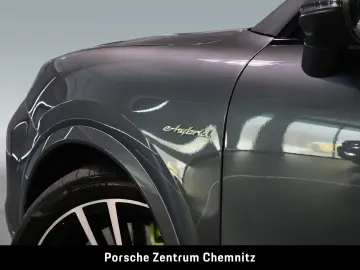 Cayenne E-Hybrid Sportabgas;Luft;BOSE;AHZV