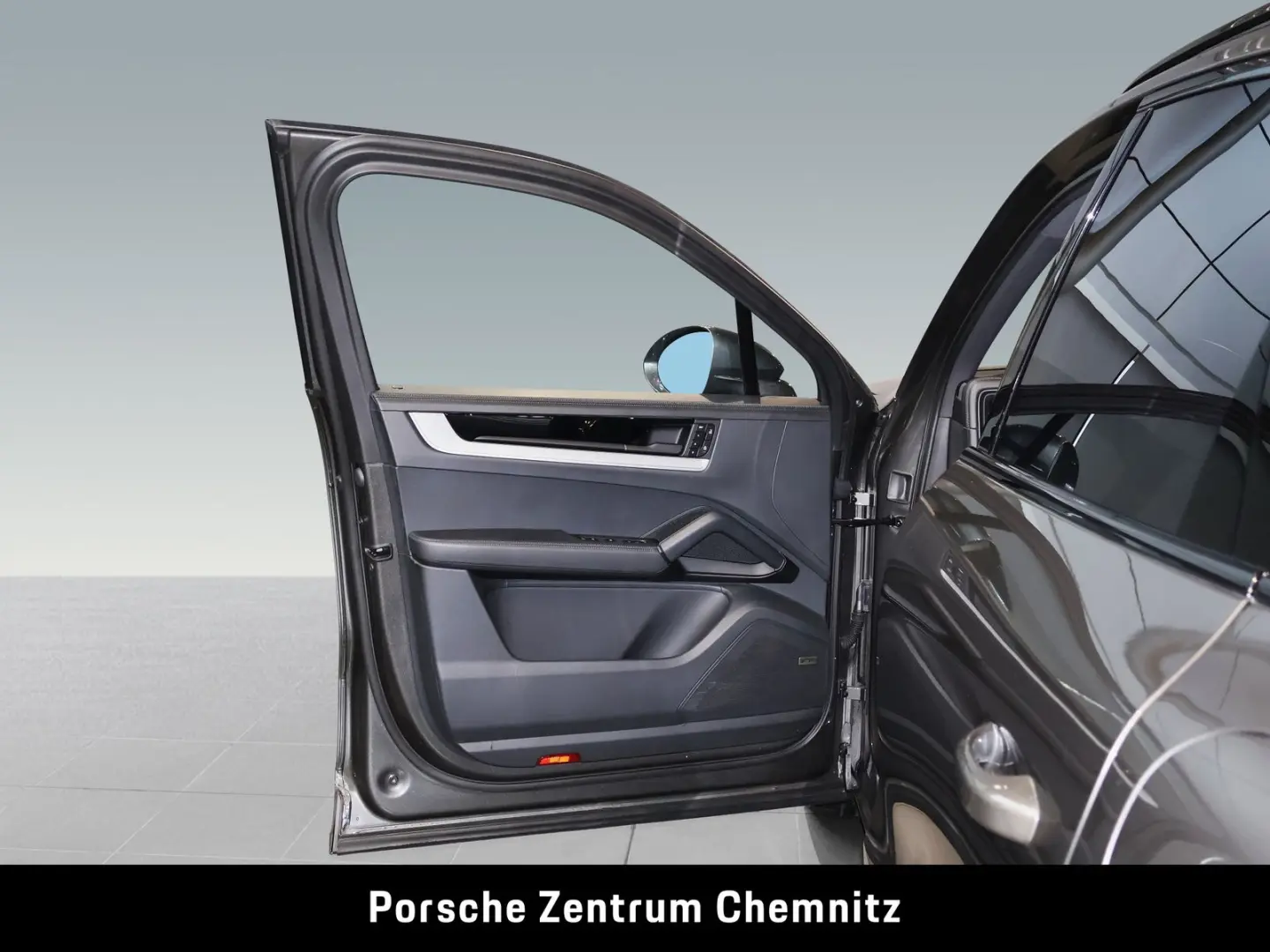 Cayenne E-Hybrid Luft;Sitzbelüft.;BOSE;18-Wege