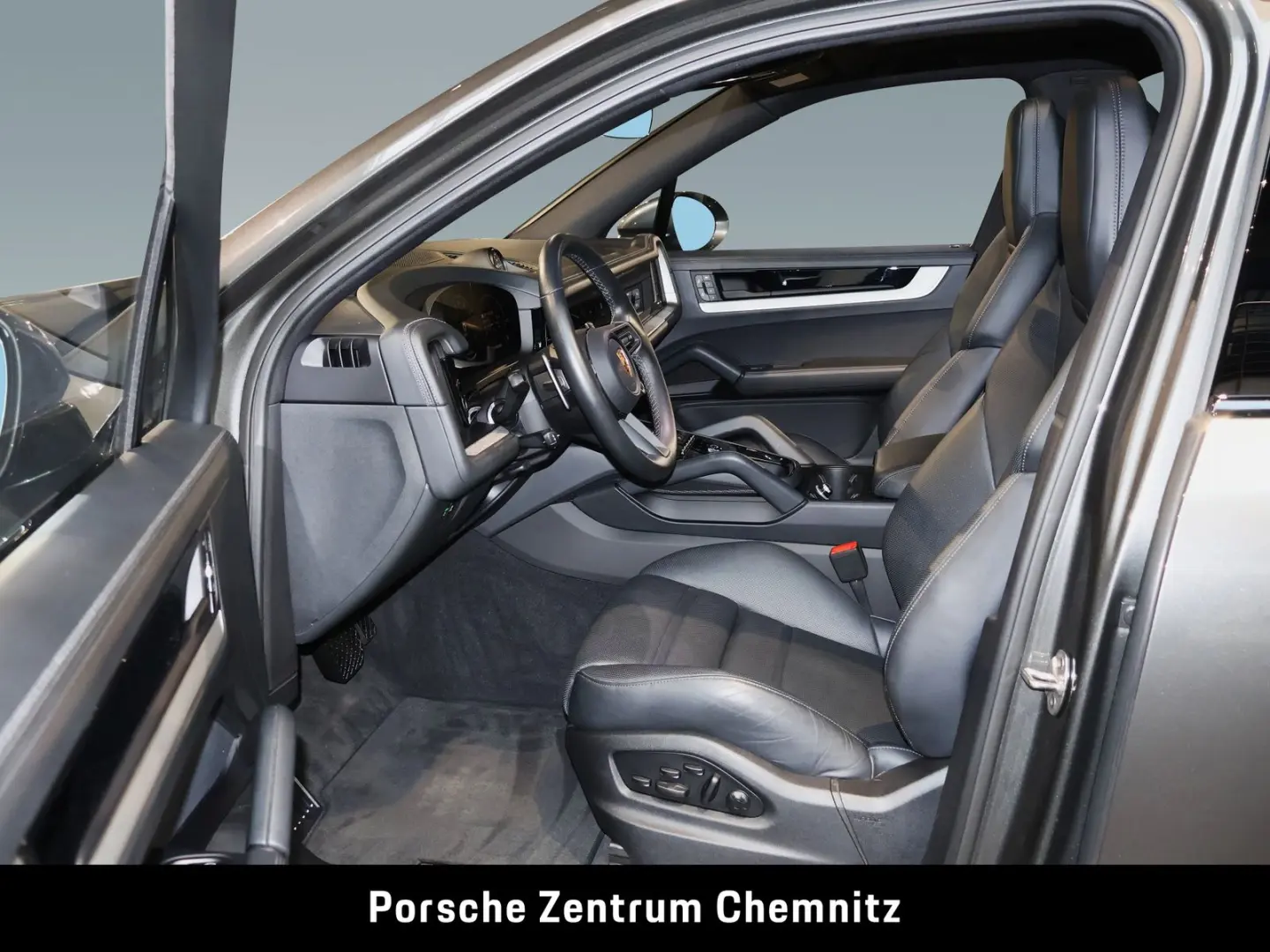 Cayenne E-Hybrid Luft;Sitzbelüft.;BOSE;18-Wege