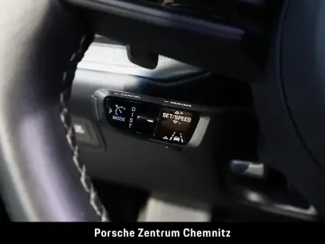 Cayenne E-Hybrid Luft;Sitzbelüft.;BOSE;18-Wege