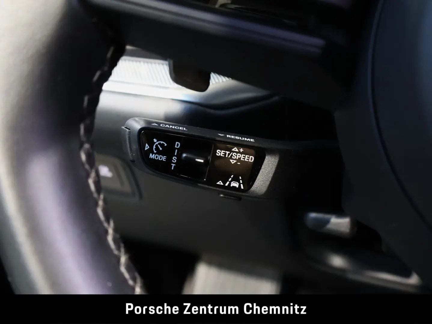 Cayenne E-Hybrid Luft;Sitzbelüft.;BOSE;18-Wege