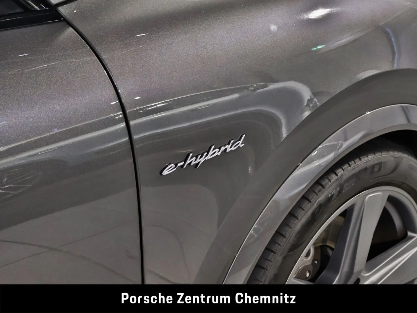 Cayenne E-Hybrid Luft;Sitzbelüft.;BOSE;18-Wege