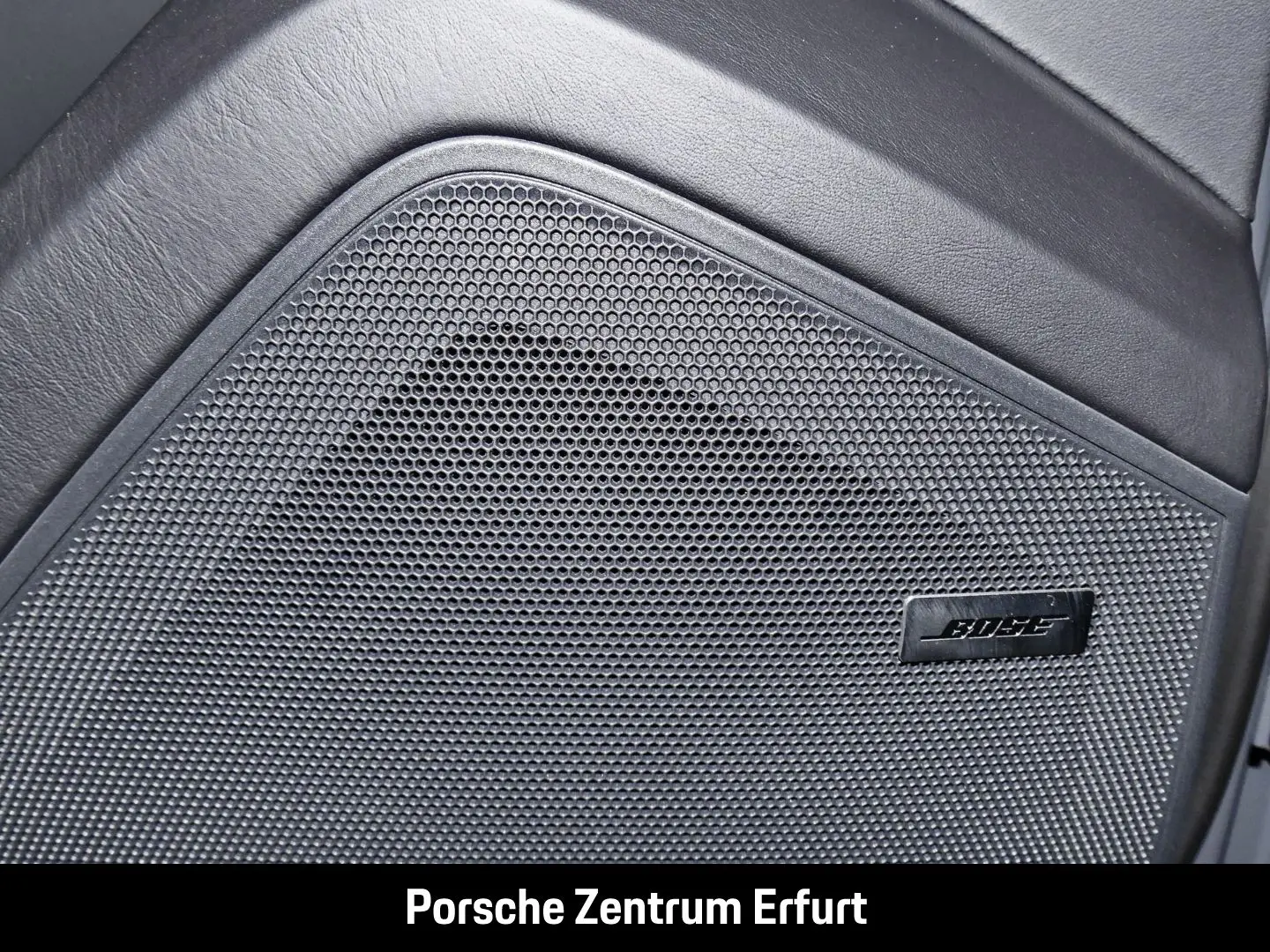 Cayenne E-Hybrid Sonderfabe nimbusgrau  Vollauss