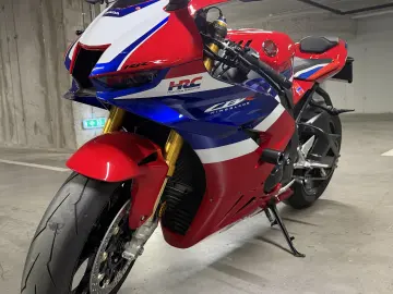 Honda FIREBLADE 1000rr sp