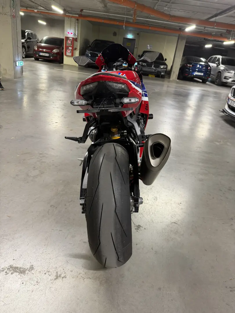 Honda FIREBLADE 1000rr sp
