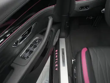 Flying Spur Speed Blackline Touring Styling Naim